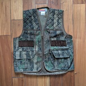 Winchester Firearms Vintage Camo Vest (L)